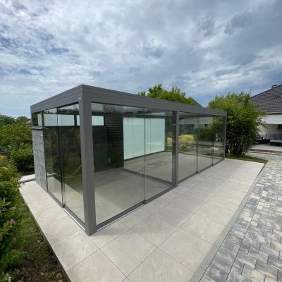 Gazebo moderne pergola vitrée