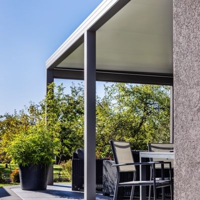 Pergola Aluminium avec Store Intégré