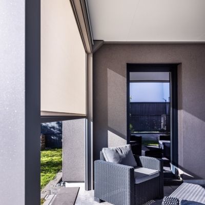 Pergola Aluminium avec Store Intégré