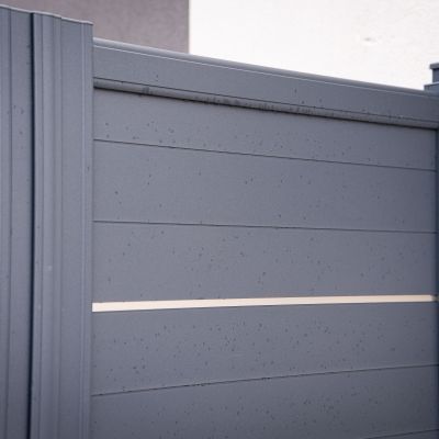 Portail battant alu Factory