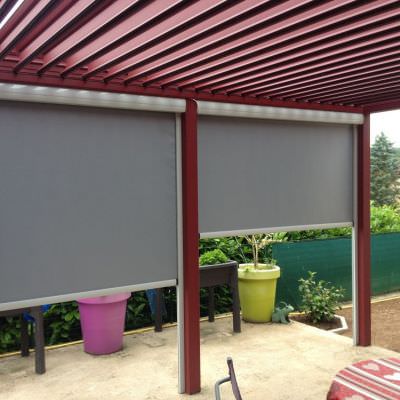 Pergola bio climatique avec store