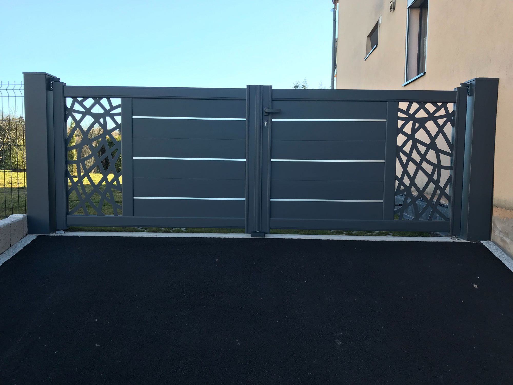Portail design avec motifs