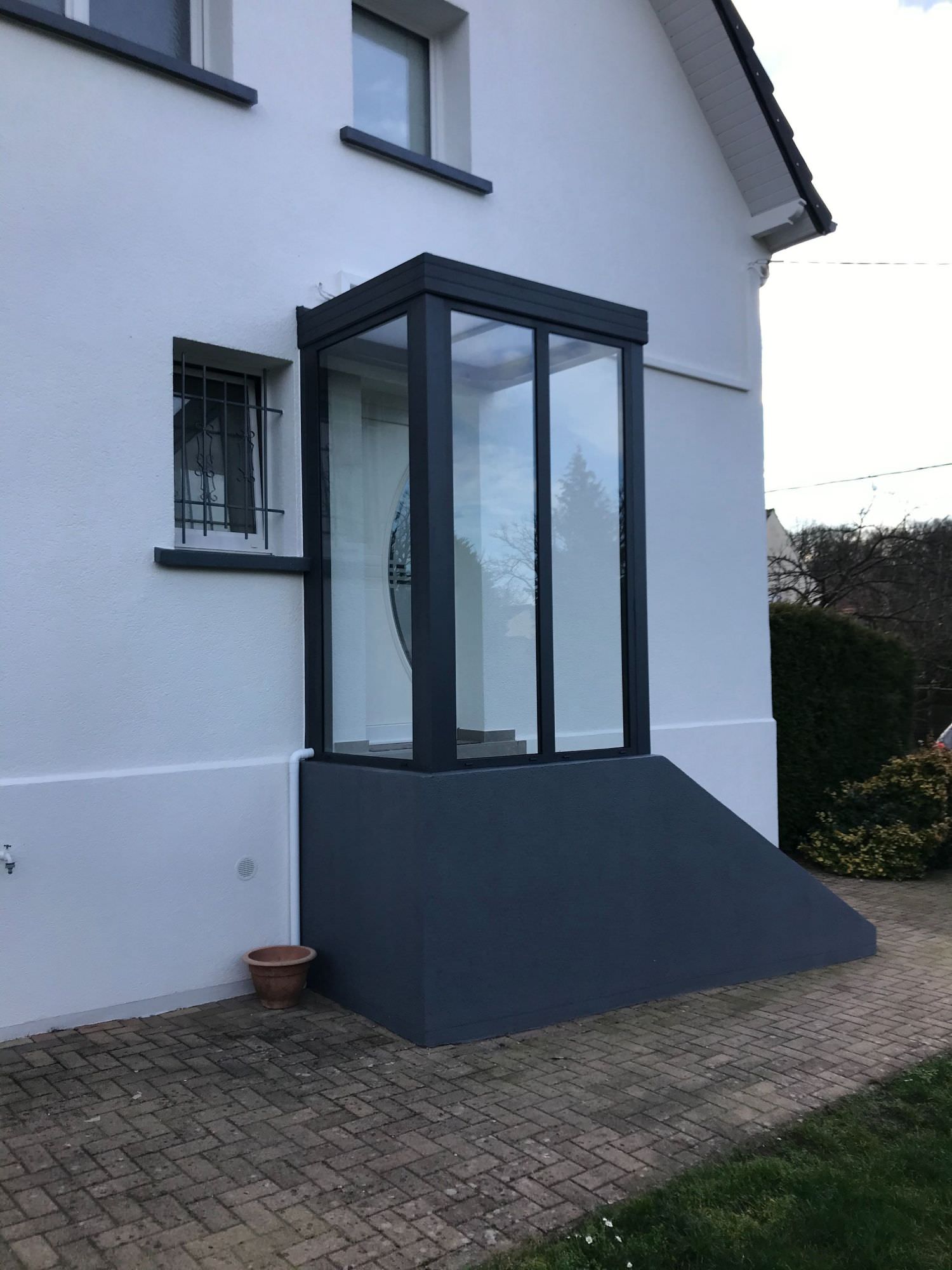 Protection Porte d'entrée en alu et verre