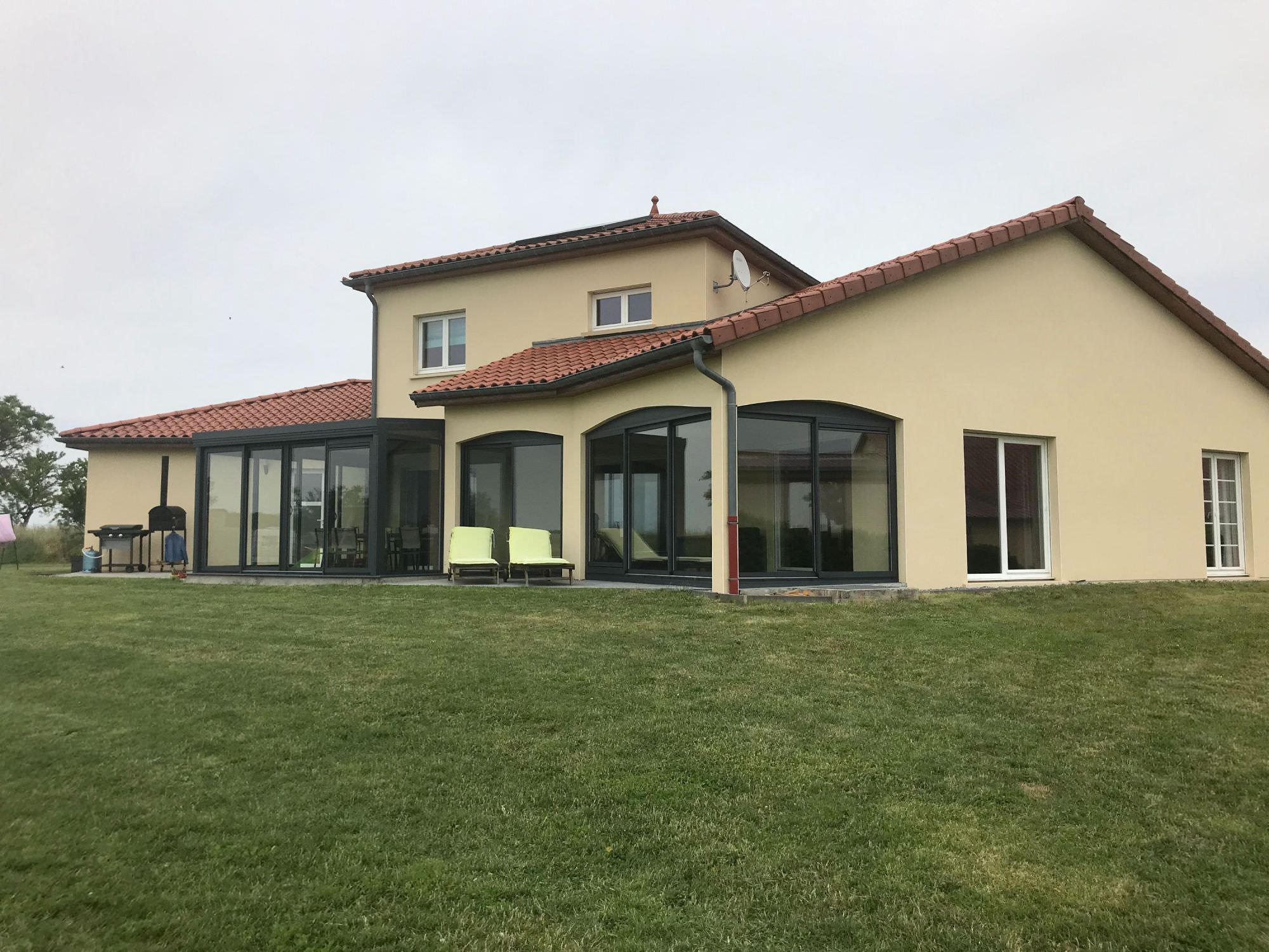 Véranda et Baies vitrées sur mesure coulissantes aluminium