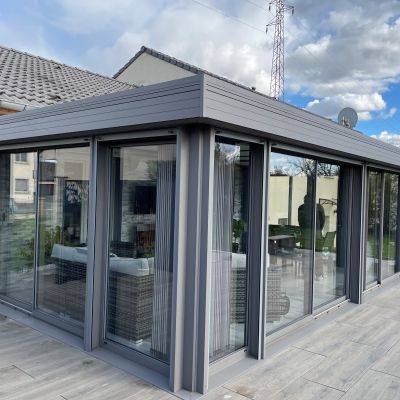 Véranda avec volets roulants Vitry sur Orne