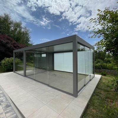 Gazebo moderne pergola vitrée