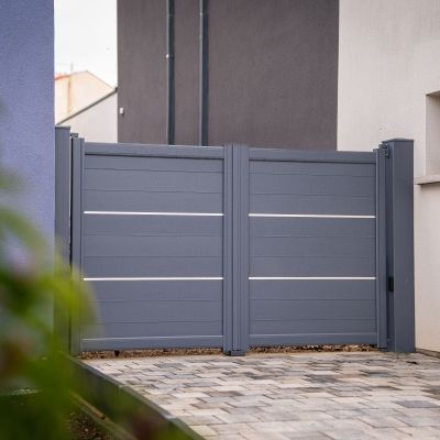 Portail battant alu Factory