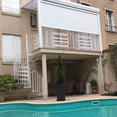 Pergola sur balcon 