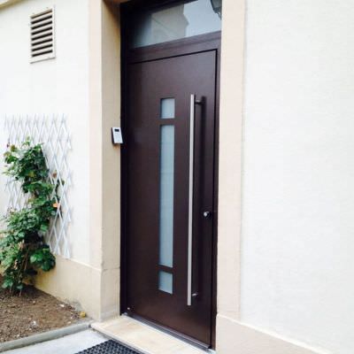 Porte d'entrée traditionnelle alu Metz (57)
