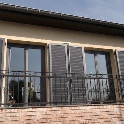 Volets battants aluminium pour portes fenêtres 