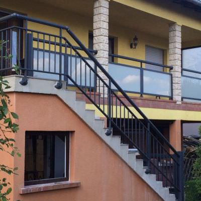 Garde-Corps Double main courante vitré et à fuseaux Grosbliederstroff (57)