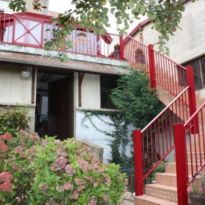Garde Corps escalier et balcon rouge bordeaux 