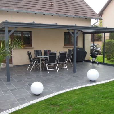 Auvent Terrasse avec vitres protection vent