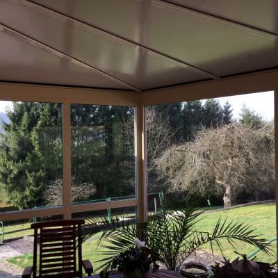 Fermeture de terrasse toit diamant Fermeture de terrasse toit diamant