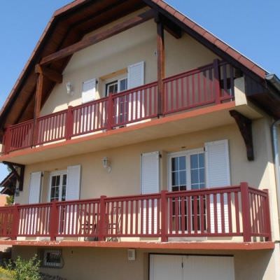 Garde-fou en aluminium sur balcon Grand-Est