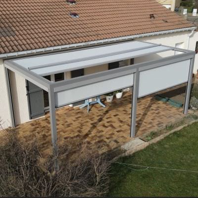 Pergola aluminium avec store