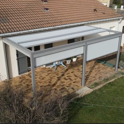 Pergola aluminium avec store