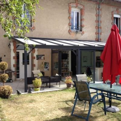 Auvent et Véranda toiture en pente Piennes (54)